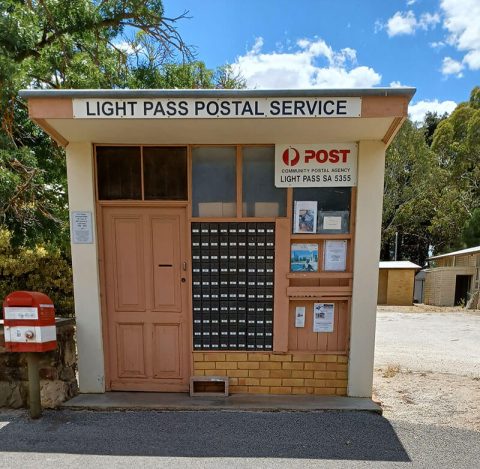 The tiny LP Post Office